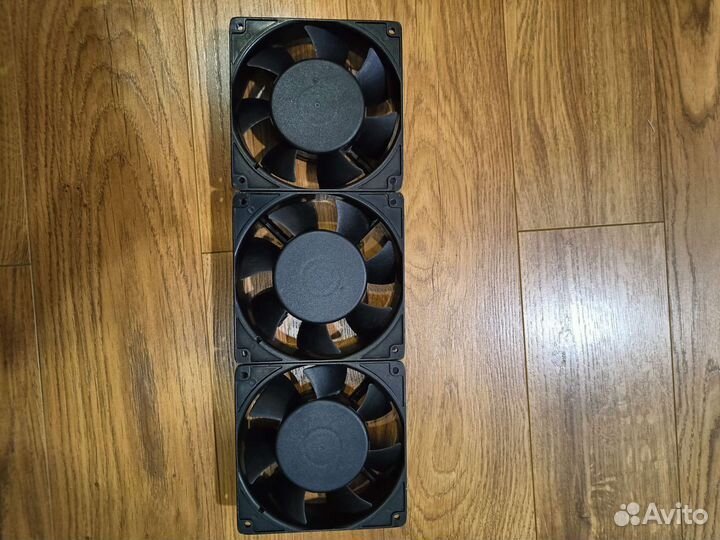 Вентилятор серверный adda 120x38мм 220В