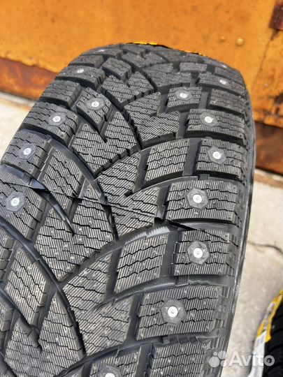 Delinte WD42 225/60 R17