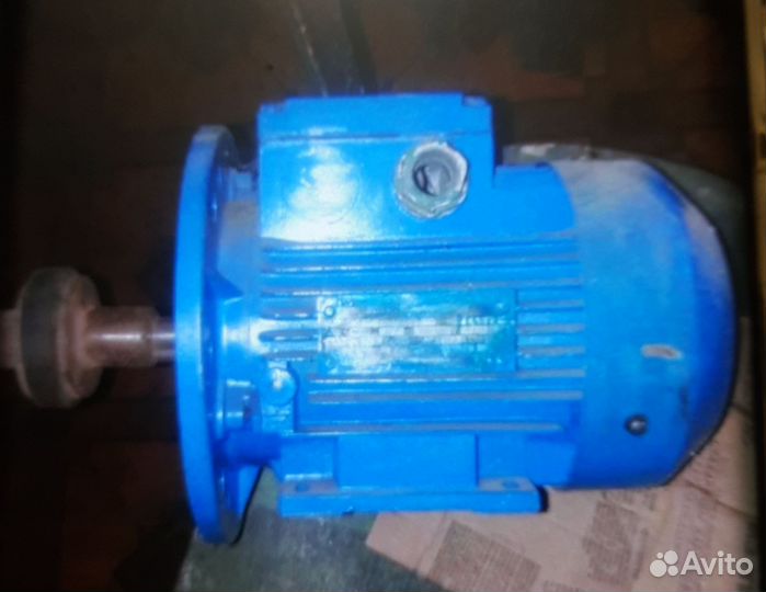 Двигатель асинхронный