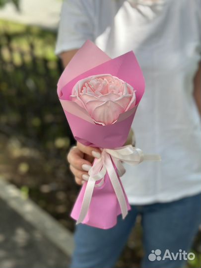 Букет из пиона к 1 сентября в школу садик