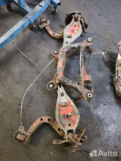 Подрамник задний для BMW e46