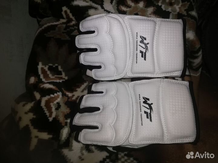 Перчатки для каратэ детские