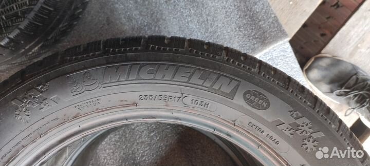 Michelin Pilot Alpin 235/55 R17