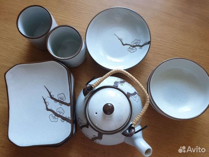 Сервиз в восточном японском стиле