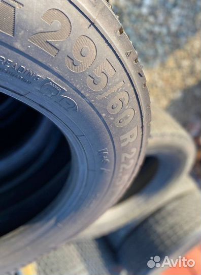 Continental ContiHybrid HD3 295/60 R22.5