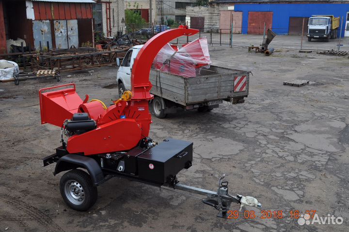 Измельчитель веток дерева бензин 35лс прм200г