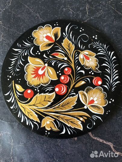 Тарелка декоративная ручная роспись по дереву