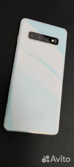 Samsung Galaxy S10, 8/128 ГБ
