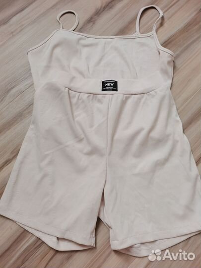 Костюм спортивный