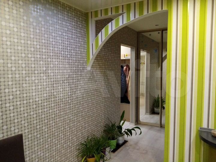 2-к. квартира, 53 м², 9/9 эт.