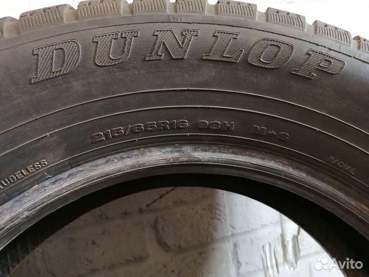 Dunlop SP Winter Sport M2 215/65 R16 98T