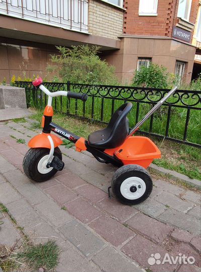 Детский трехколесный велосипед бу