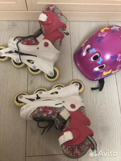 Роликовые коньки детские и шлем защитный