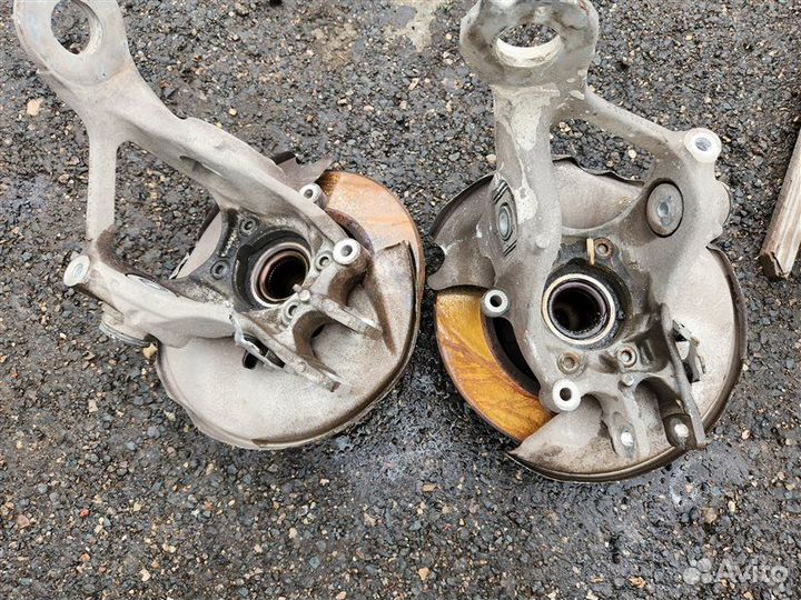 Кулак поворотный задний Audi Q5 2008-2012