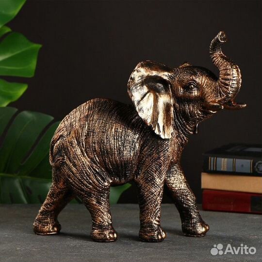Фигура 'Слон' бронза, 19х30х15см