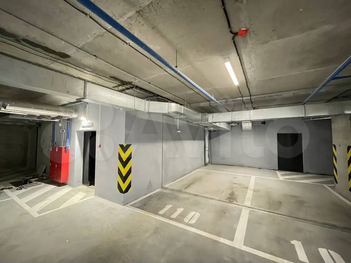 Машиноместо, 15 м²