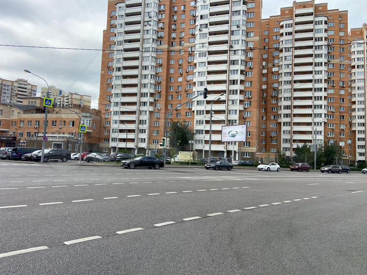 Торговая площадь, 55 м²