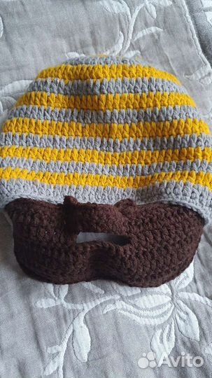 Шапка вязаная с бородой