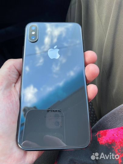 iPhone X, 64 ГБ