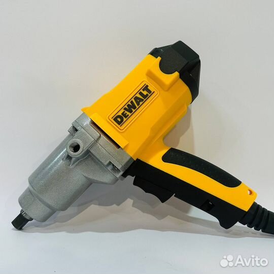 Гайковерт сетевой ударный DeWalt