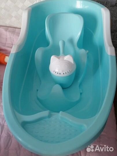 Ванночка для купания с горкой