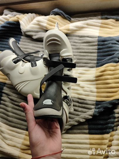 Коньки женские 40 размер