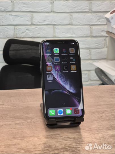 iPhone Xr, 64 ГБ