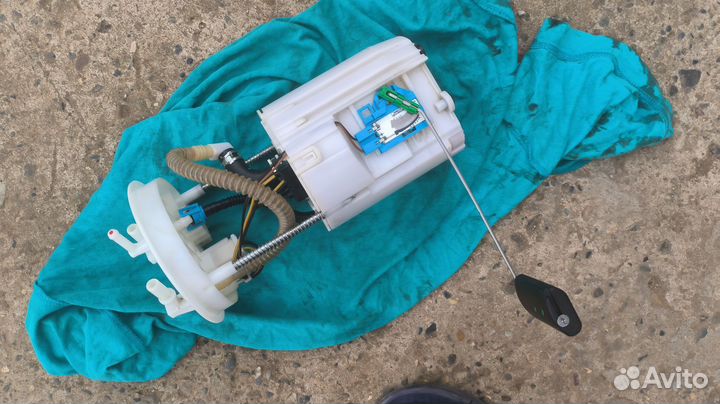 Модуль топливного насоса 311104h930