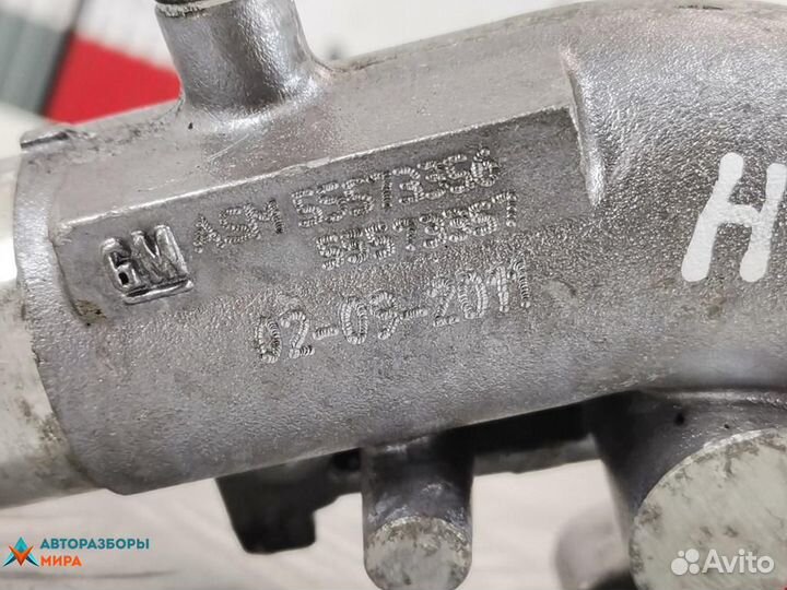 Корпус термостата Chevrolet Volt 2011 55573356