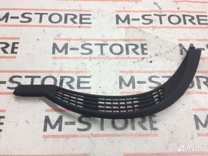 Решетка вентиляционная Mercedes-Benz S-Class W221