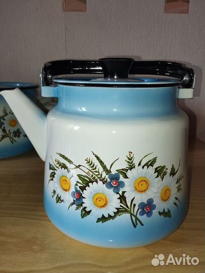 Набор эмалированной посуды