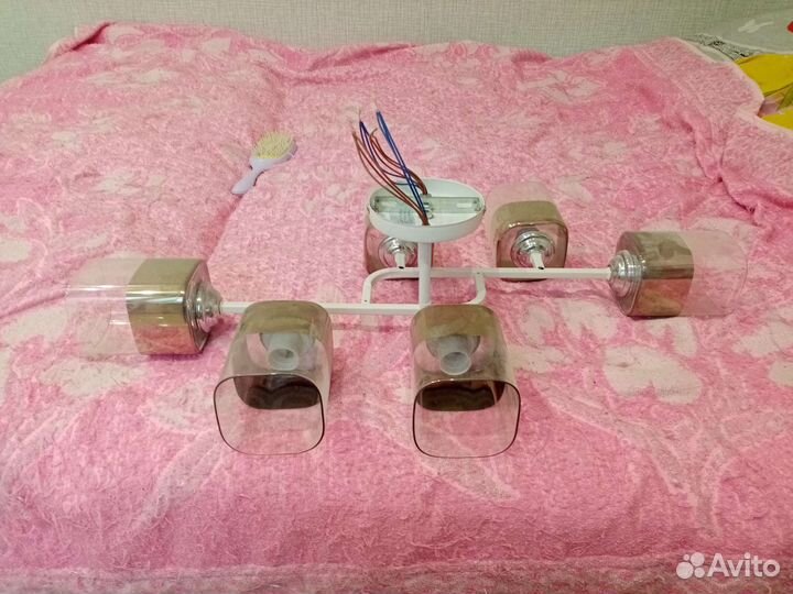 Люстра потолочная новая