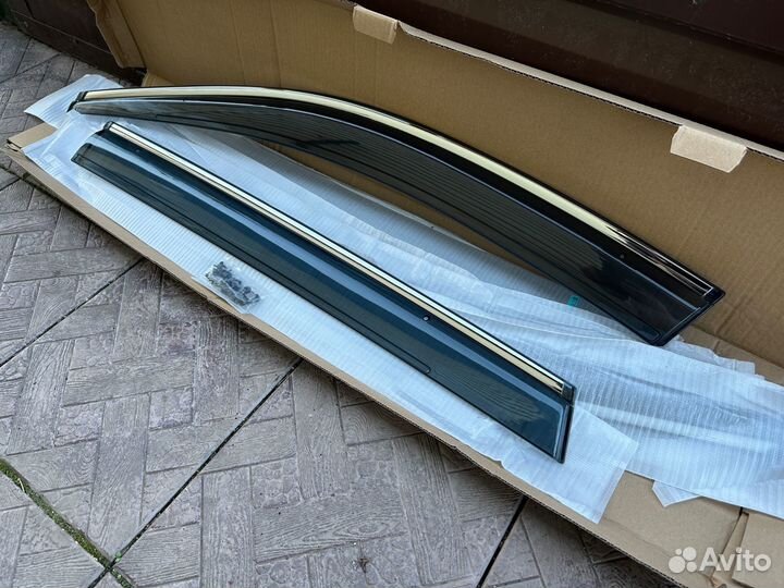 Subaru Outback (2009-15) ветровики, дефлекторы BR