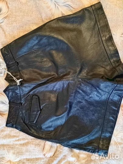 Кожаные шорты
