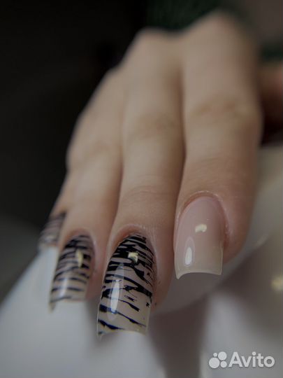 Маникюр с покрытием гель-лаком