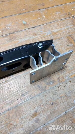 Усилитель бампера RR sport