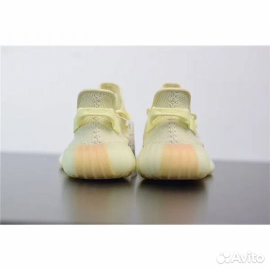 Yeezy 350 V2 beluga reflective