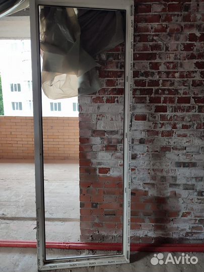 Продам бу окна и дверь