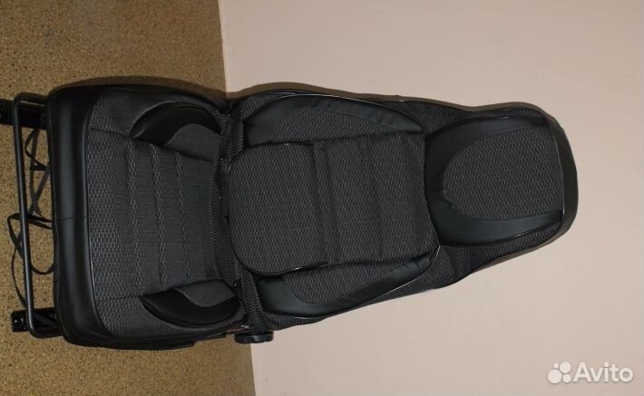 Чехлы на сиденье /2107/ Жаккард черный, дутый