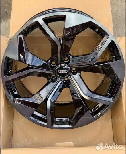Литые диски Audi Q7 Q8 R22