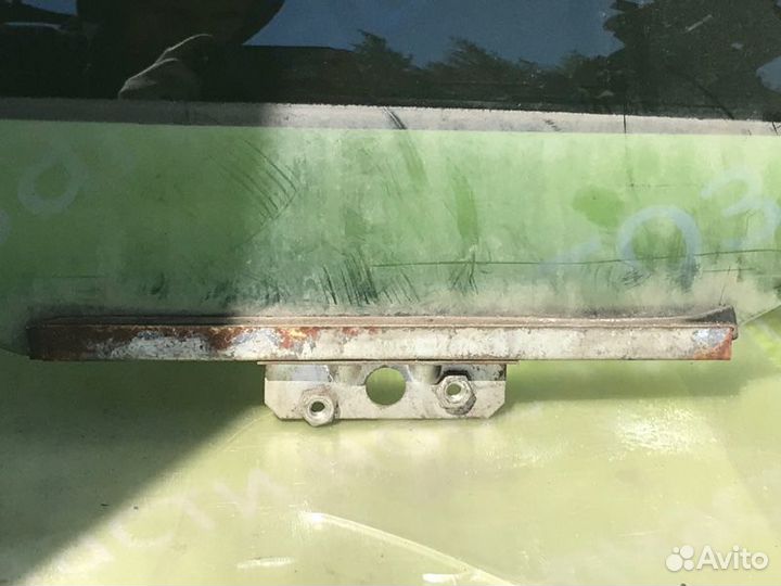 Стекло двери заднее правое Ваз Приора 2170 1.6 16V