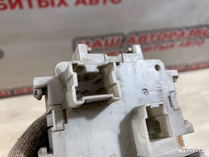 Блок предохранителей Nissan Pathfinder R 51 2008