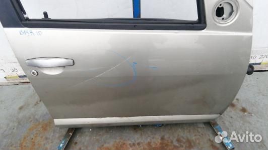 Дверь передняя правая dacia sandero 1 (BBR10E201)