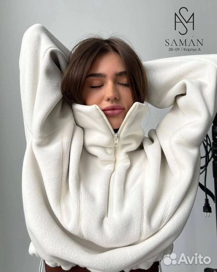 Костюм женский новый