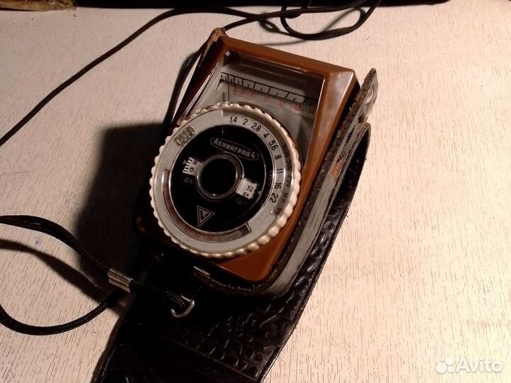 Фотоэкспонометр «Ленинград-4»