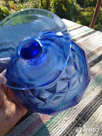 Красивая Конфетница кобальтовое стекло