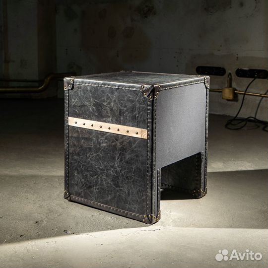 Тумба Barney Brown Bedside Table в прихожую