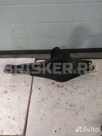 Рычаг задний правый Фольксваген Гольф 5