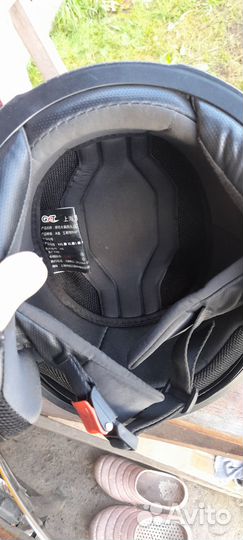 Мотоциклетный шлем GXT