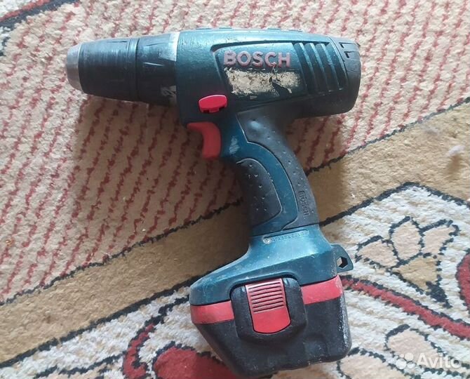 Шуруповерт bosch 12v